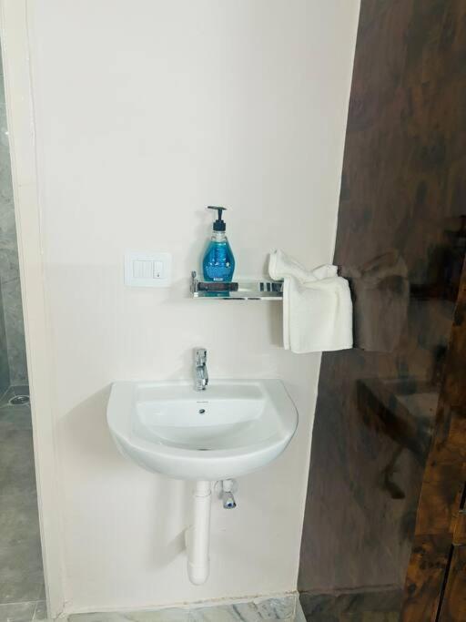 Simhagiri Sea Holiday Inn Visakhapatnam Zewnętrze zdjęcie