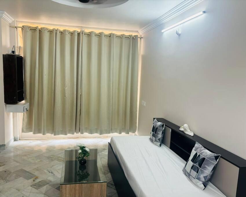 Simhagiri Sea Holiday Inn Visakhapatnam Zewnętrze zdjęcie